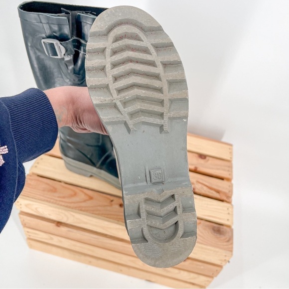 Marc Jacobs Wellington Boots - Picture 6 of 8